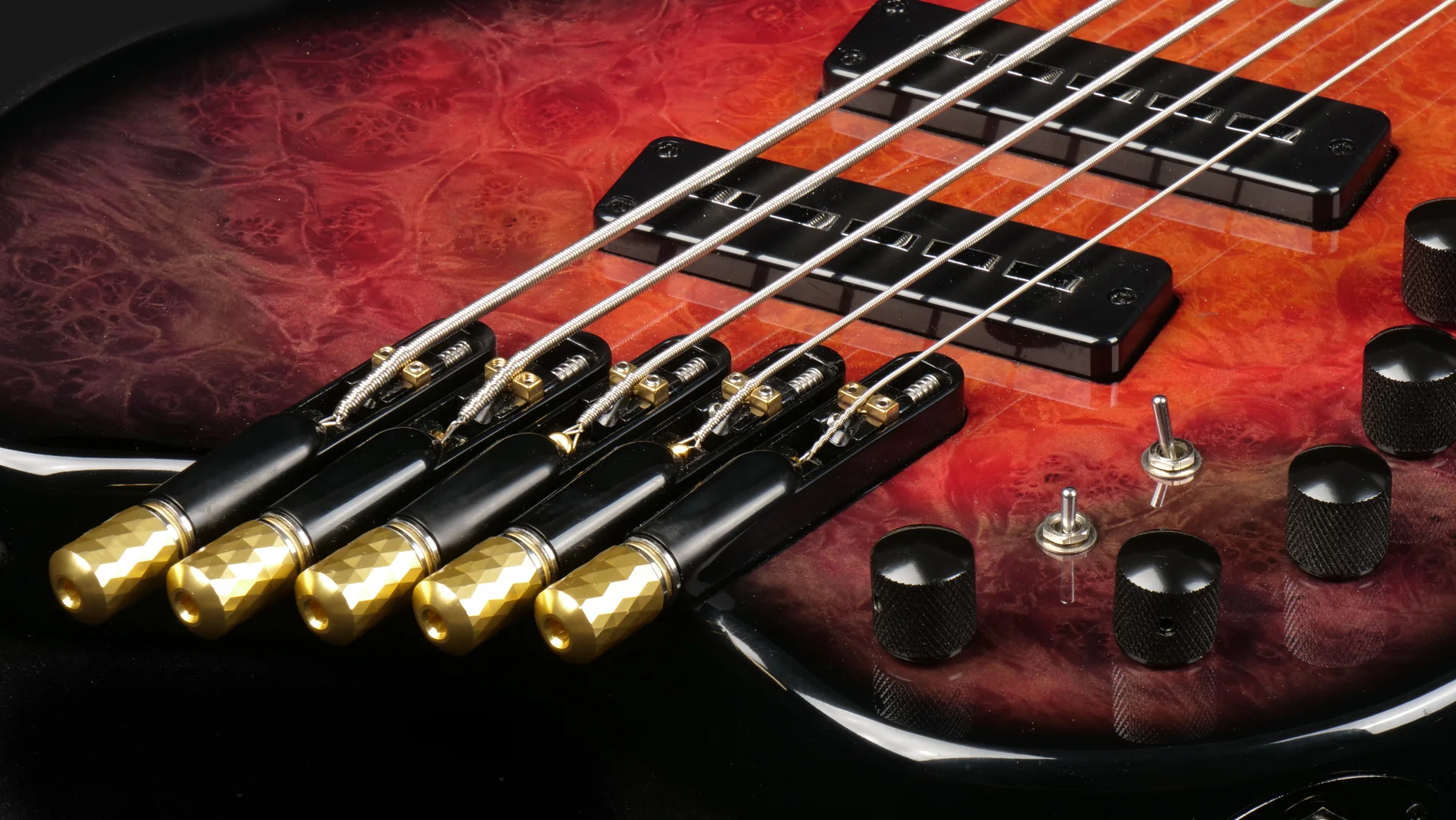 HTF524-BM-OSR in Crimson Shadow finish, bridge and hardware detail